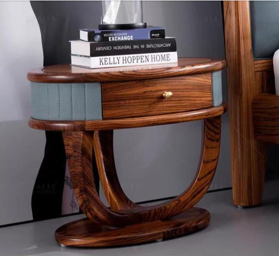 Luxury Solid Wood Bed with Durable Frame for Bedroom